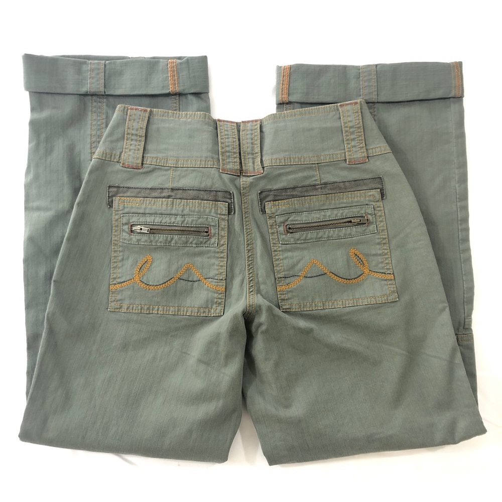 CABI WOMENS CARGO PANTS SIZE 2